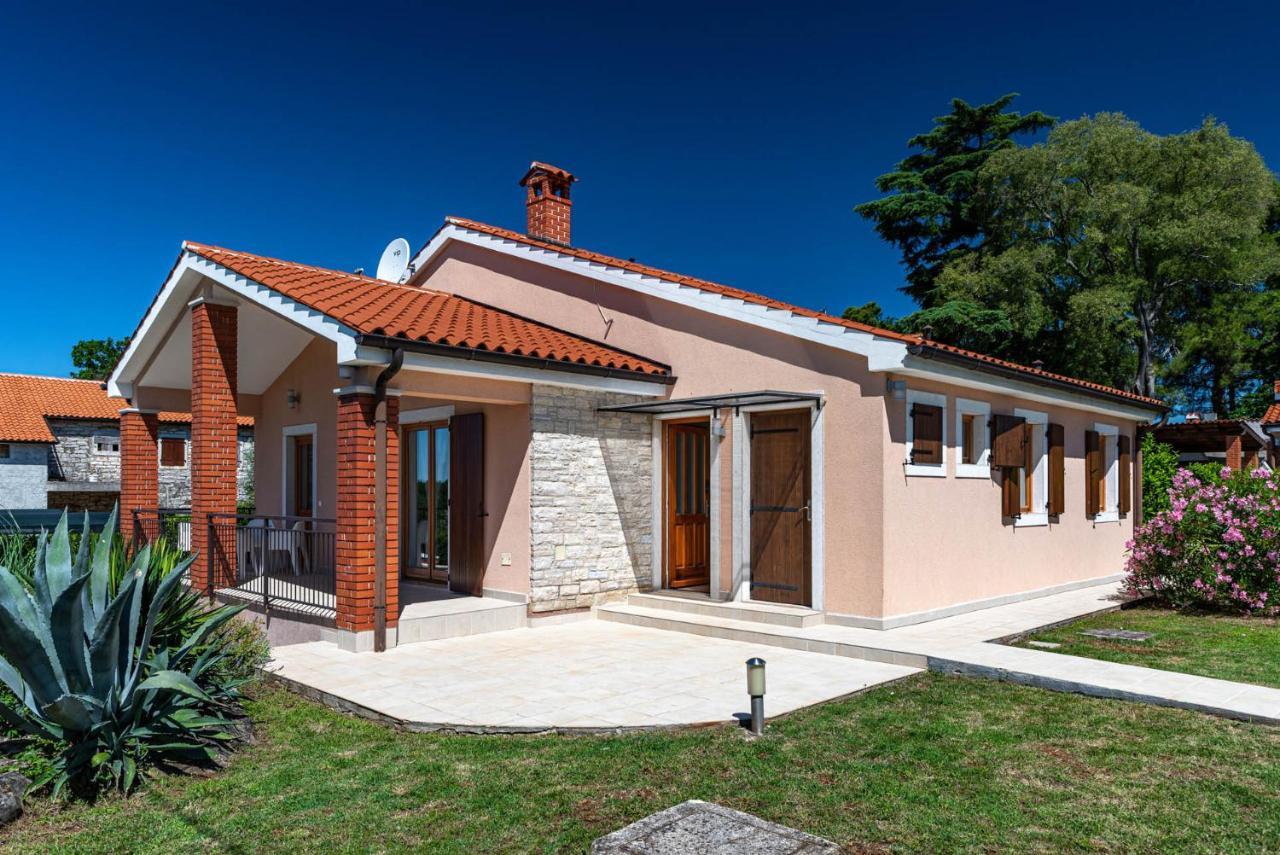 Villas Kolumbera With Private Pools Exterior photo